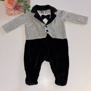 Baby Tux Baby Tuxedo 0-3M Soft Gray and Black Baby Tuxedo 0-3M NWT